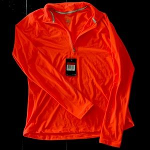 NIKE DRI-FIT PULL OVER